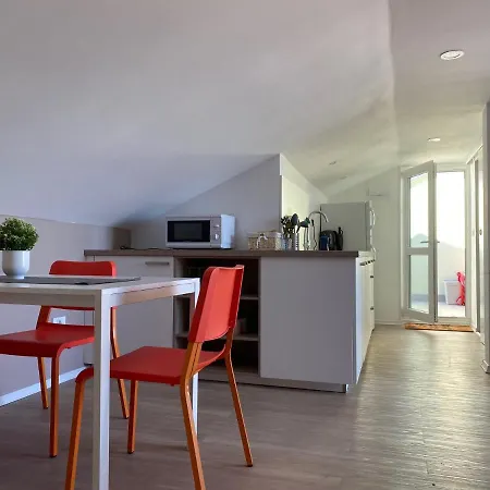 Sea View Melita Monterosso بيت ضيافة كرفني فره